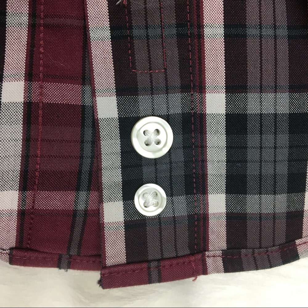 Eddie Bauer Mens Large wrinkle free Buttondown - Picture 6 of 6
